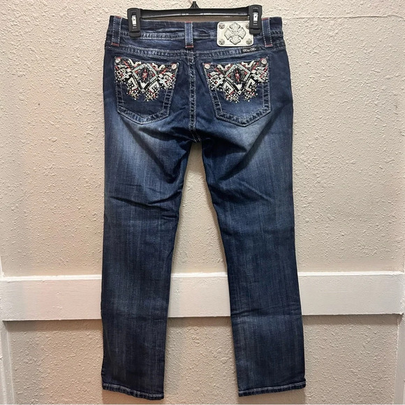 Miss Me Mid-Rise Easy Crop Aztec Detail Jeans 28 - Picture 1 of 9